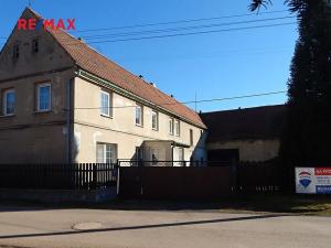 Prodej rodinného domu, Hořesedly, 200 m2