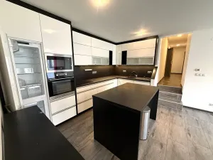 Pronájem bytu 3+kk, Moravské Knínice, Pod Školou, 114 m2