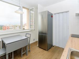 Pronájem bytu 3+1, Praha - Hlubočepy, Voskovcova, 78 m2