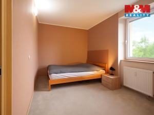 Pronájem bytu 3+1, Karlovy Vary - Stará Role, Nerudova, 66 m2
