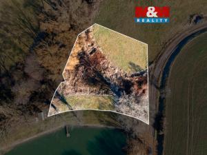 Prodej pole, Podluhy, 1679 m2