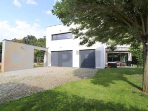 Prodej rodinného domu, Praha - Dolní Chabry, Počeradská, 332 m2