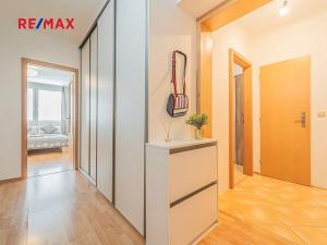 Prodej bytu 3+1, Praha - Kobylisy, Kubíkova, 62 m2