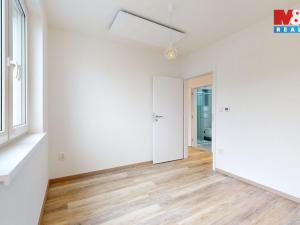 Pronájem bytu 2+kk, Vochov, 43 m2