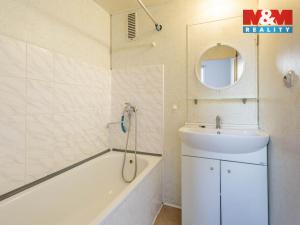 Prodej bytu 2+1, Cvikov - Cvikov II, Sídliště, 60 m2