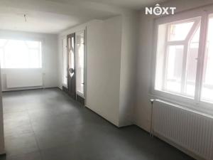 Pronájem obchodního prostoru, Jindřichův Hradec, Školní, 40 m2