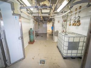 Prodej výrobních prostor, Jaroměř, 871 m2