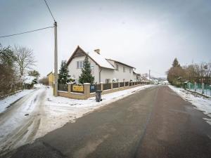 Prodej výrobních prostor, Jaroměř, 871 m2