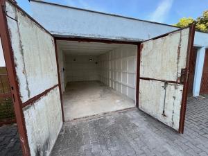 Pronájem garáže, Mladá Boleslav, Jana Augusty, 18 m2