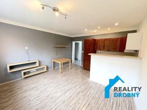 Pronájem bytu 2+kk, Teplice, Javorová, 43 m2