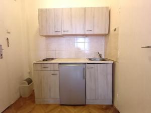 Pronájem bytu 1+kk, Praha - Nové Město, Žitná, 31 m2