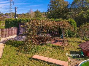 Prodej rodinného domu, Hrádek, 200 m2