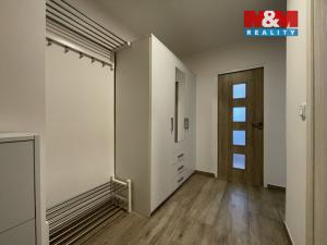Pronájem bytu 2+kk, Praha - Braník, Novodvorská, 40 m2