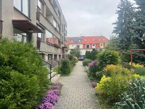 Pronájem bytu 2+kk, Praha - Radotín, V Parníku, 63 m2