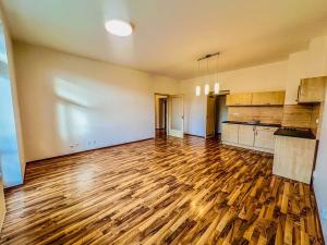 Prodej bytu 3+kk, Mikulov, Bezručova, 77 m2