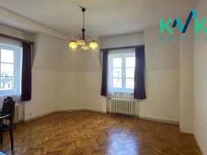 Prodej bytu 4+1, Karlovy Vary, Moskevská, 120 m2