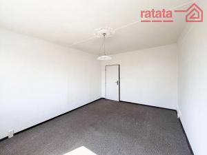 Pronájem bytu 2+1, Chomutov, Růžová, 60 m2