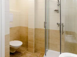 Pronájem bytu 1+kk, Praha - Vršovice, Rybalkova, 28 m2