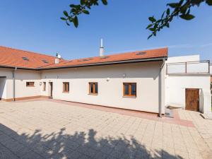 Prodej činžovního domu, Kostelec nad Labem, T. G. Masaryka, 380 m2