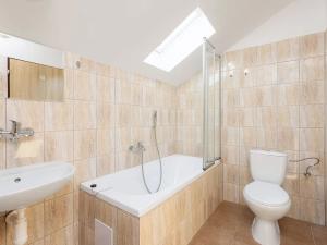 Prodej činžovního domu, Kostelec nad Labem, T. G. Masaryka, 380 m2