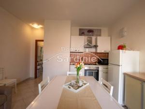 Prodej bytu 1+1, Badesi, Sardinie, Itálie, 41 m2