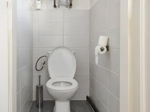 Prodej bytu 2+kk, Praha - Hloubětín, V chaloupkách, 48 m2