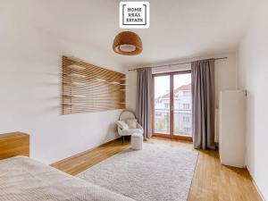 Pronájem bytu 2+kk, Praha - Břevnov, Bolívarova, 71 m2