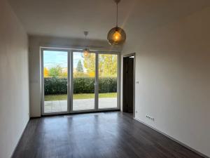 Pronájem bytu 2+kk, Praha - Letňany, Hlučkova, 46 m2