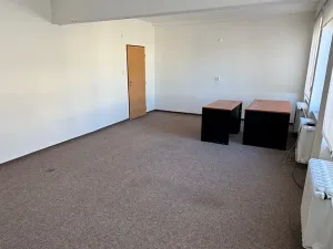 Pronájem kanceláře, Pardubice, Na Spravedlnosti, 30 m2