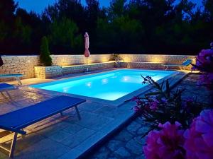 Prodej bytu 3+1, Vir, Chorvatsko, 68 m2