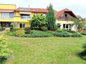 Pronájem bytu 2+kk, Praha - Šeberov, Musilova, 47 m2