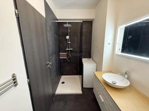 Pronájem bytu 2+kk, Praha - Kyje, Pelušková, 49 m2