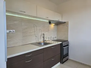 Pronájem bytu 2+1, Praha - Vinohrady, Nad Primaskou, 50 m2