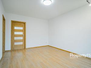 Prodej bytu 2+1, Karviná - Ráj, Kosmonautů, 52 m2