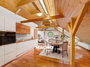 Prodej vily, Řitka, Lesní, 1181 m2