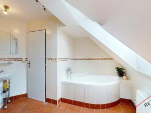 Prodej rodinného domu, Třebechovice pod Orebem, 427 m2