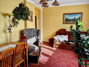 Prodej bytu 3+1, Kolinec, 73 m2