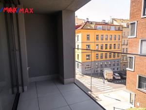 Pronájem bytu 2+kk, Praha - Libeň, Kotlaska, 59 m2
