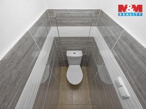 Pronájem bytu 3+1, Hronov, Hostovského, 71 m2