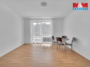Pronájem bytu 1+kk, Pardubice - Svítkov, Dubová, 38 m2