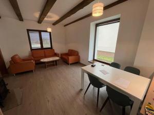 Pronájem rodinného domu, Sukorady, 109 m2