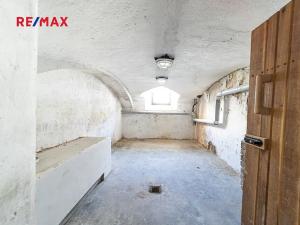 Prodej obchodního prostoru, Králíky, 5. května, 519 m2