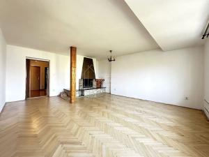 Pronájem bytu 2+1, Praha - Karlín, Pernerova, 79 m2