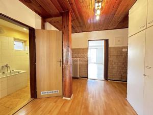 Pronájem bytu 2+1, Praha - Karlín, Pernerova, 79 m2