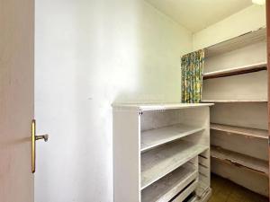 Pronájem bytu 2+1, Praha - Karlín, Pernerova, 79 m2