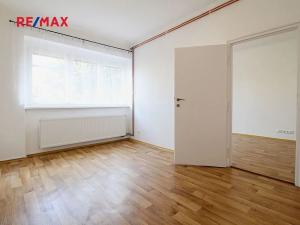 Pronájem bytu 3+1, Kladno, Kordačova, 80 m2
