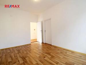 Pronájem bytu 3+1, Kladno, Kordačova, 80 m2