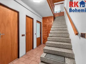 Prodej rodinného domu, Dolní Bousov, V Lipkách, 220 m2