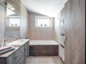 Prodej rodinného domu, Opatovice nad Labem, Nohejlova, 89 m2