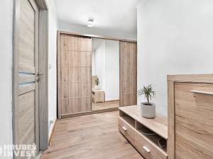 Prodej bytu 2+kk, Trutnov, náměstí Horníků, 56 m2
